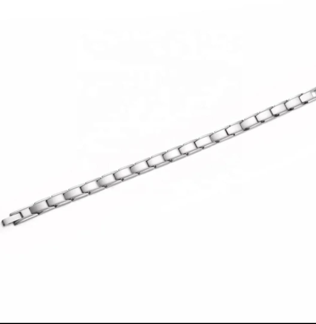 In Line Silver