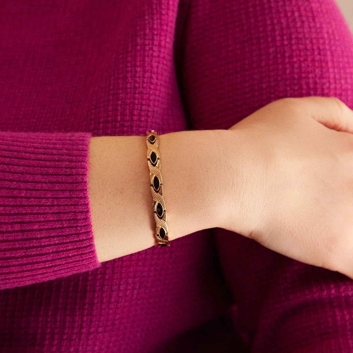 Onyx Rose Gold