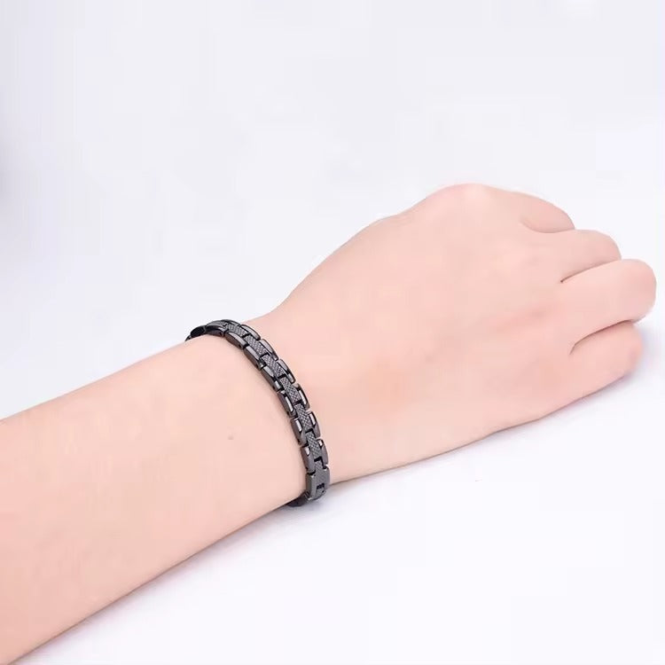 Alur Black