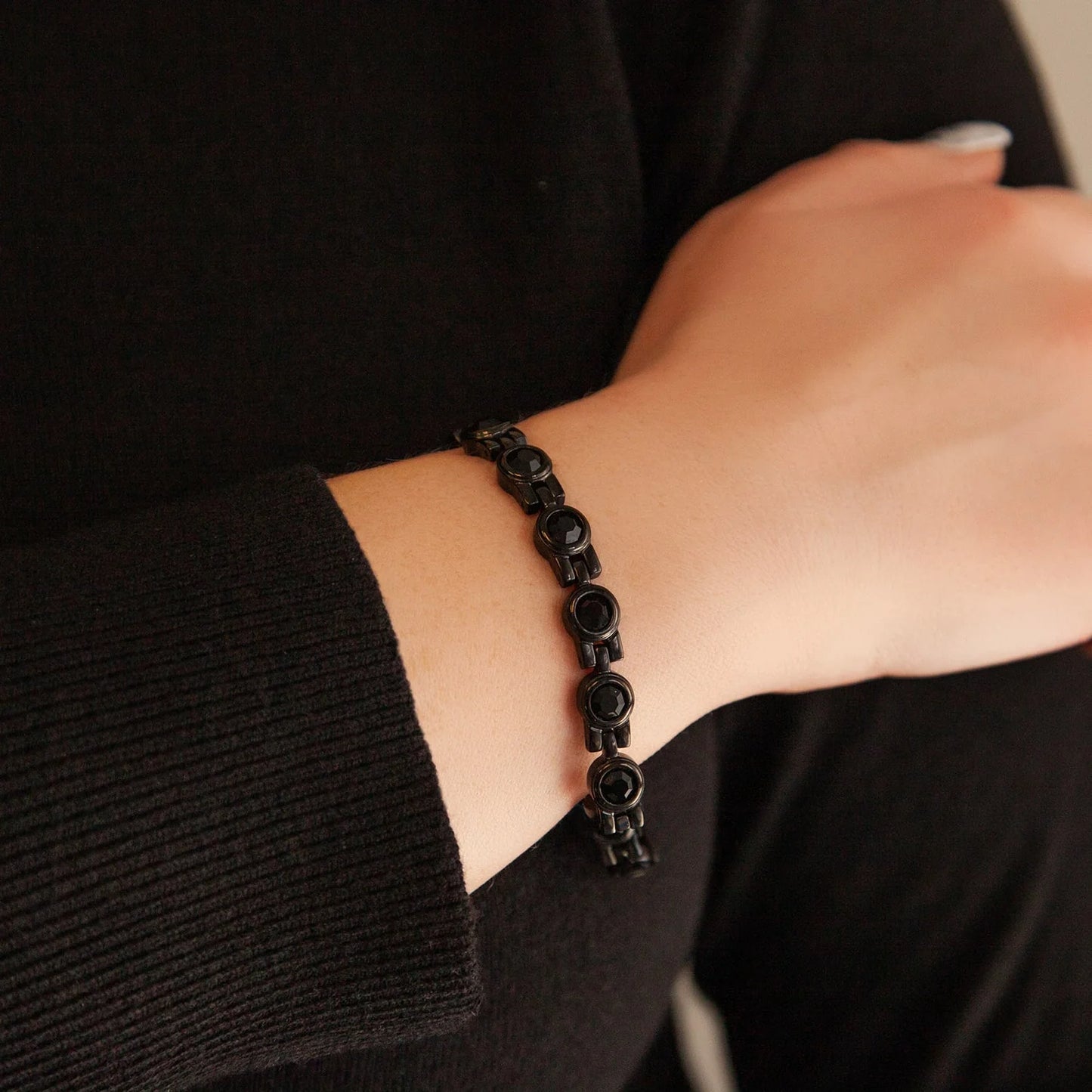 Stod Black & Black Crystals