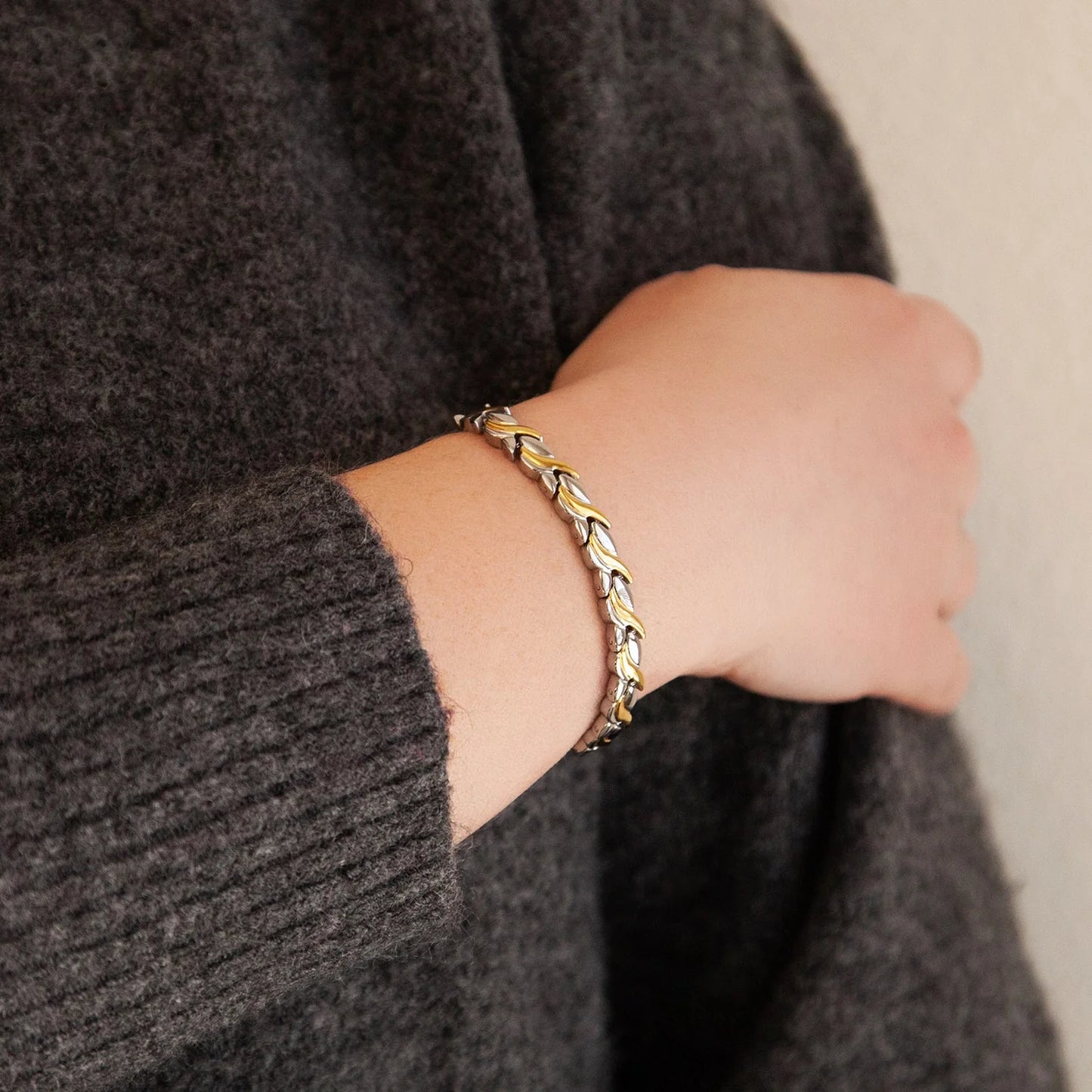 Helix Gold & Silver