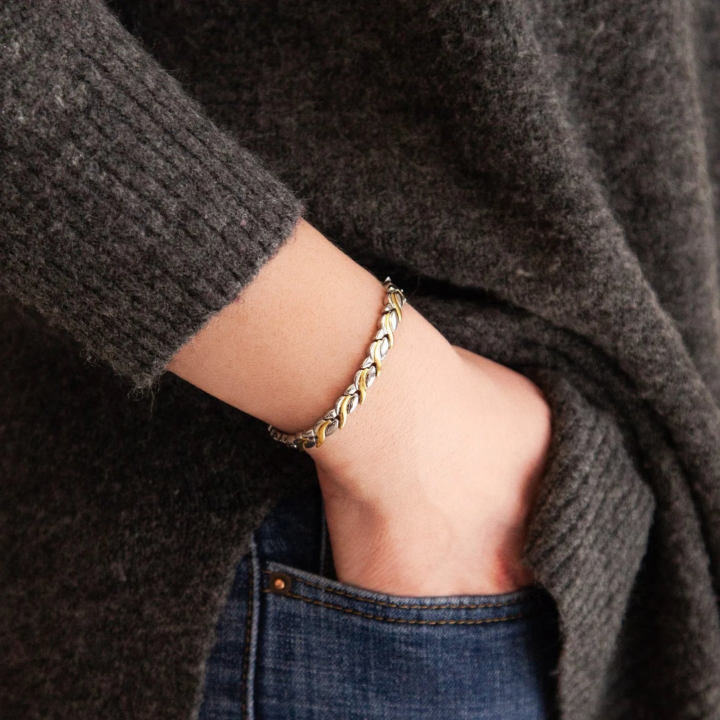 Helix Gold & Silver